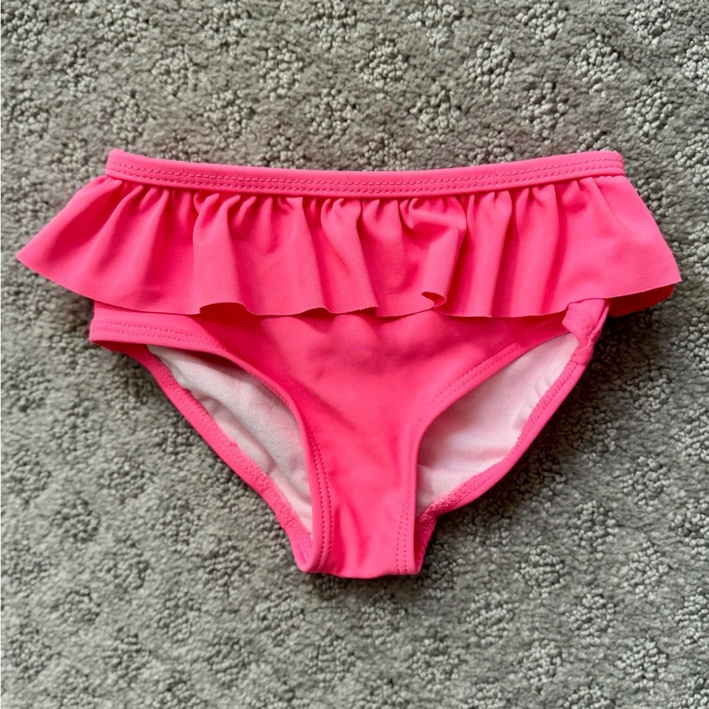 Carter’s 9m swim set with pink flamingo stripes top and ruffle bottom 🦩 VGUC